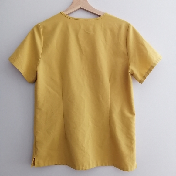 Figs Catarina One Pocket Short Sleeve Scrub Top Yellow Small - Picture 3 of 13